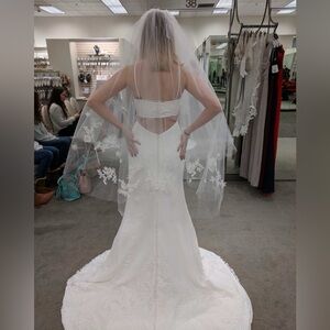 Vera Wang Wedding Dress